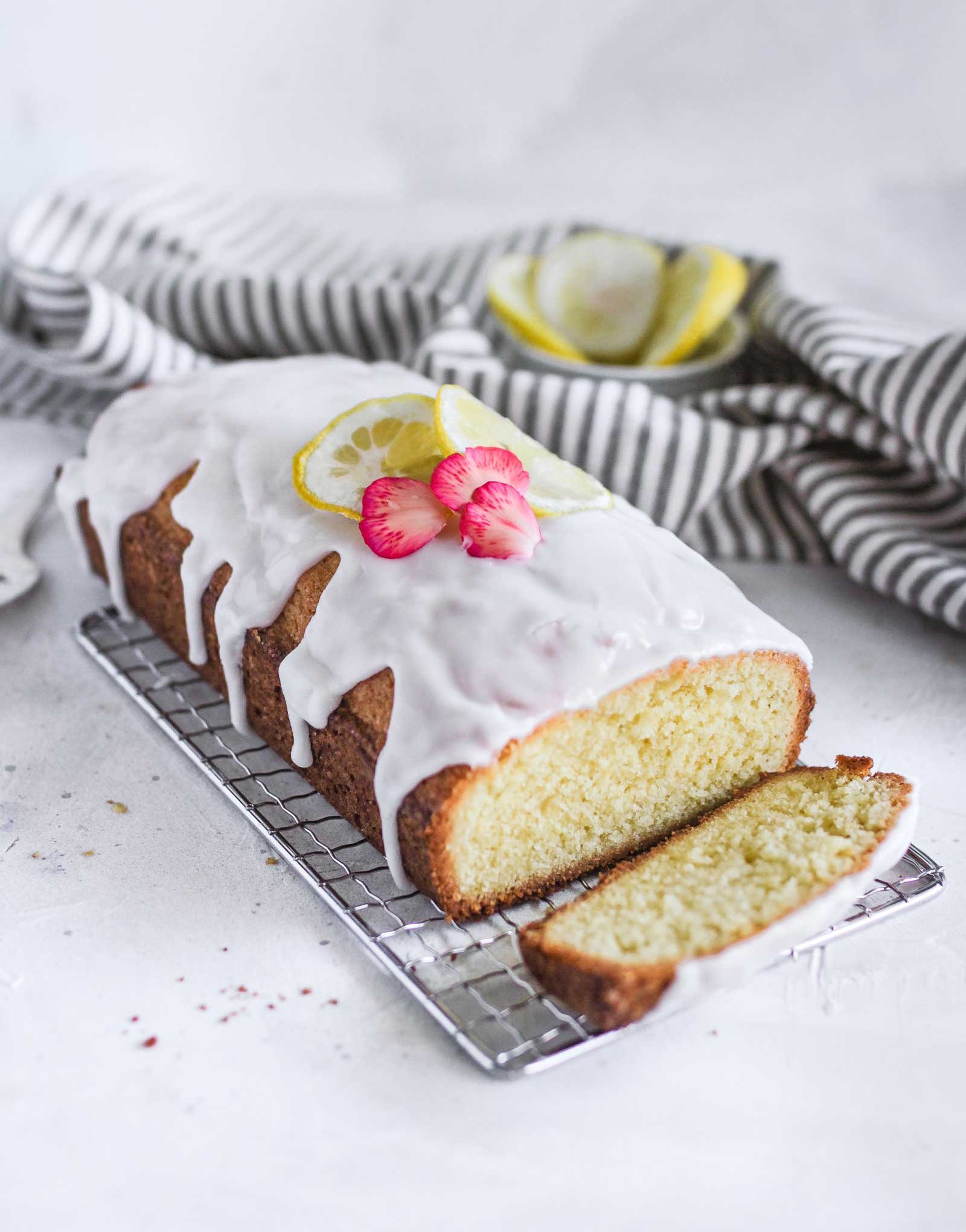 Glazed Lemon Drizzle Cake Glazed Lemon Drizzle Cake